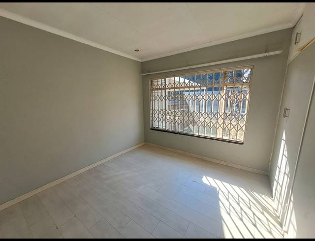 3 BEDROOM HOUSE TO LET IN ARCON PARK